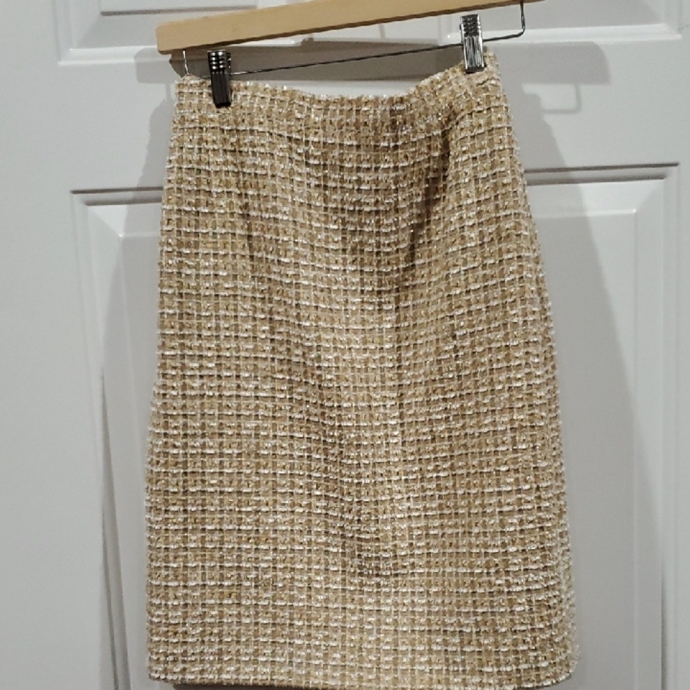 Escada Beige Tweed Pencil Skirt German Made Size 40 (US 8-10)